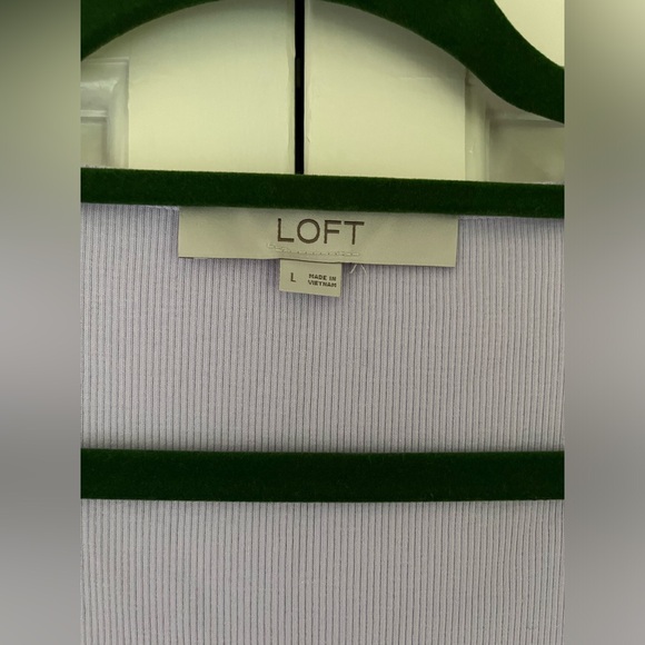 Loft Scoop Neck Ribbed Shirt size Large Women’s Cotton blend tshirt lilac purple - Picture 3 of 7